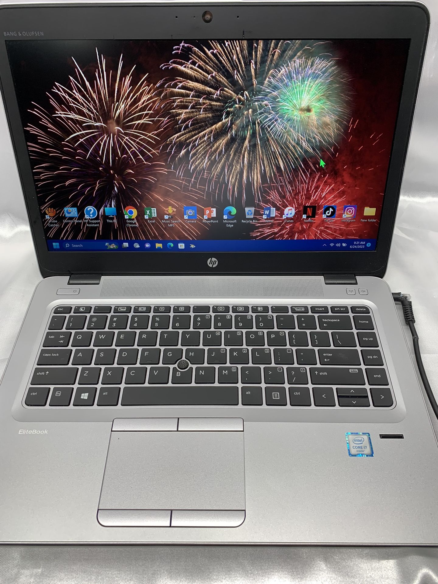 i7…i7…HP -ELITEBOOK 7 GENERATION build On 03/16/2020….256.0 GB SSD ( Capacity ) ..8.0 GB RAM . READY FOR CLASSES FULLY LOADED