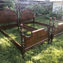 Cherry Wood Twin Bed Set’s