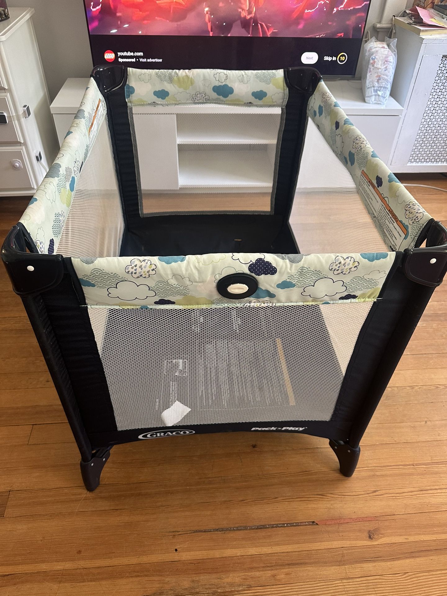 Graco playard