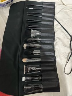 Black Makeup Brush Set with Roll-Up Leather Case