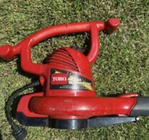 Leaf Blower