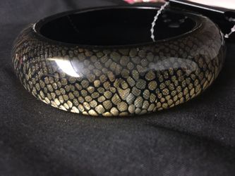 Bold & Beautiful Bracelet & Matching Earrings