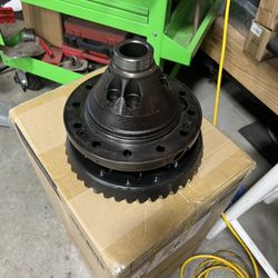 14 Bolt Posi Unit / 4:10 Gears
