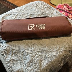 NEW X Chief Pro Japanese High Carbon Steel Nakiri Santoku Knife Set  w/case.