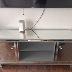 Modern Mirrored TV Stand / Media Console – Great Condition – Paid $1200