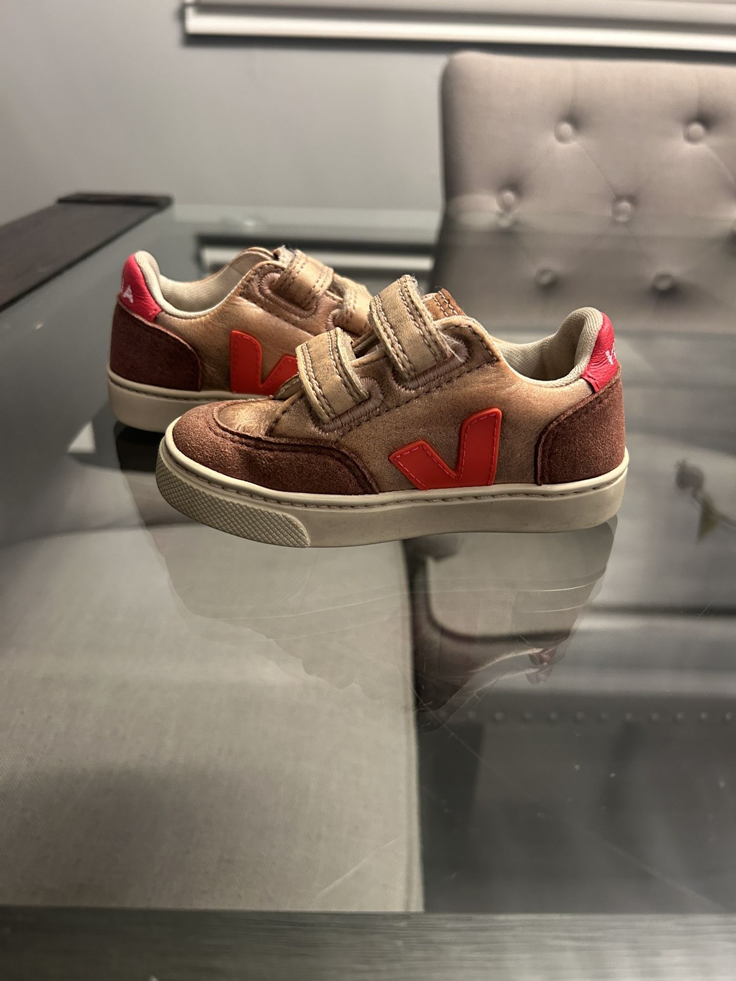 VEJA Sneakers 