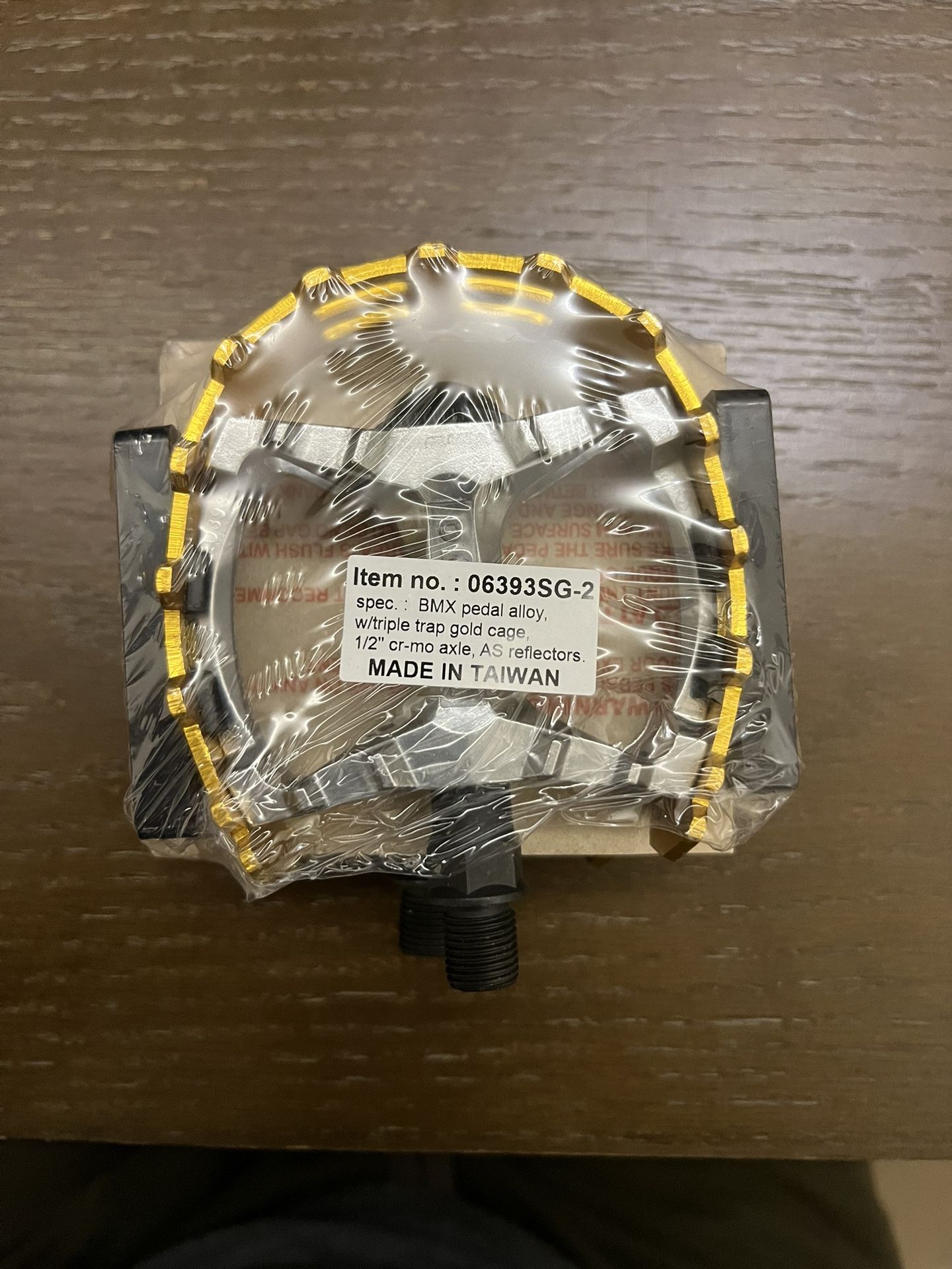 Wellgo Brand Yellow/ Gold Bear Trap Pedals Size 1/2 Inch