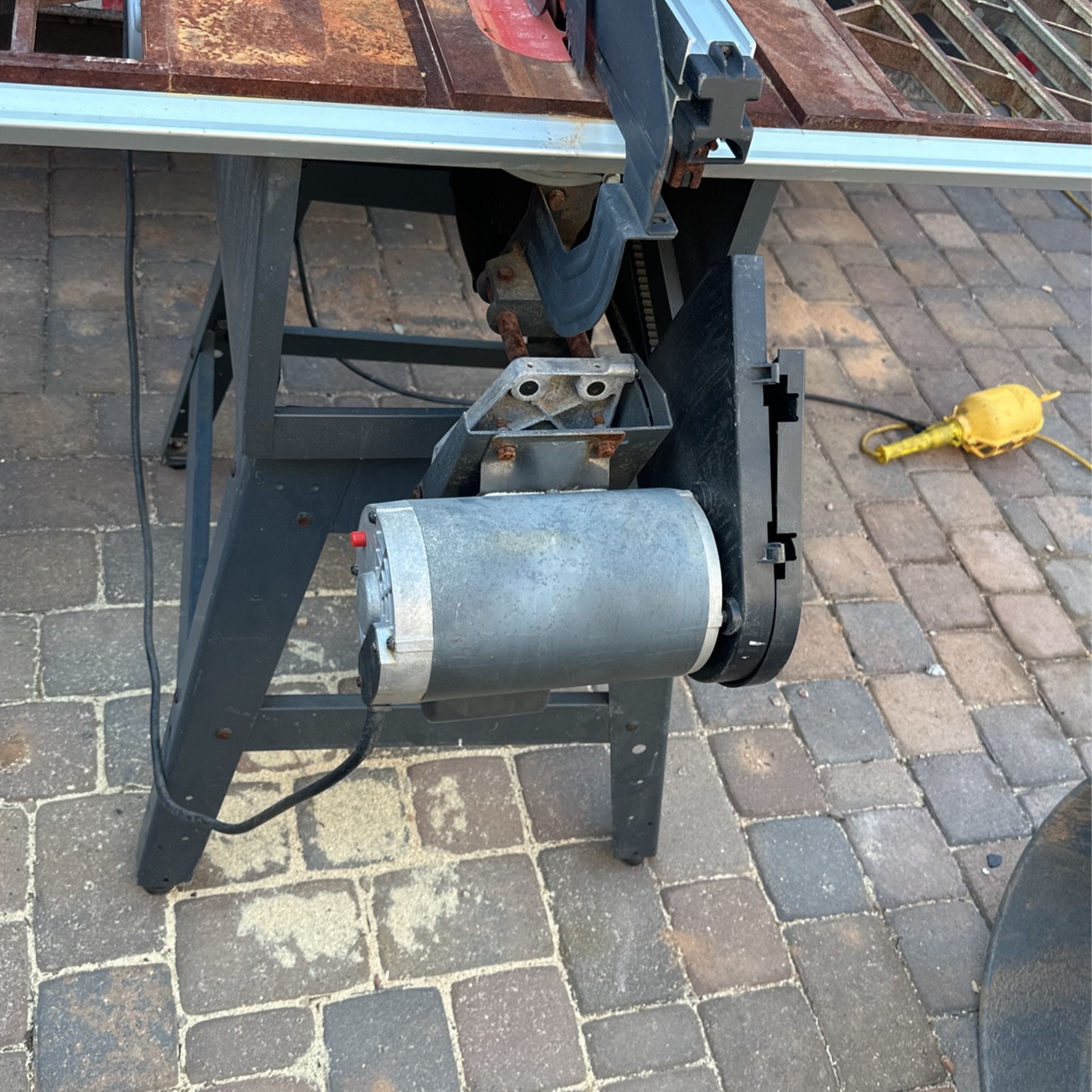 table saw 