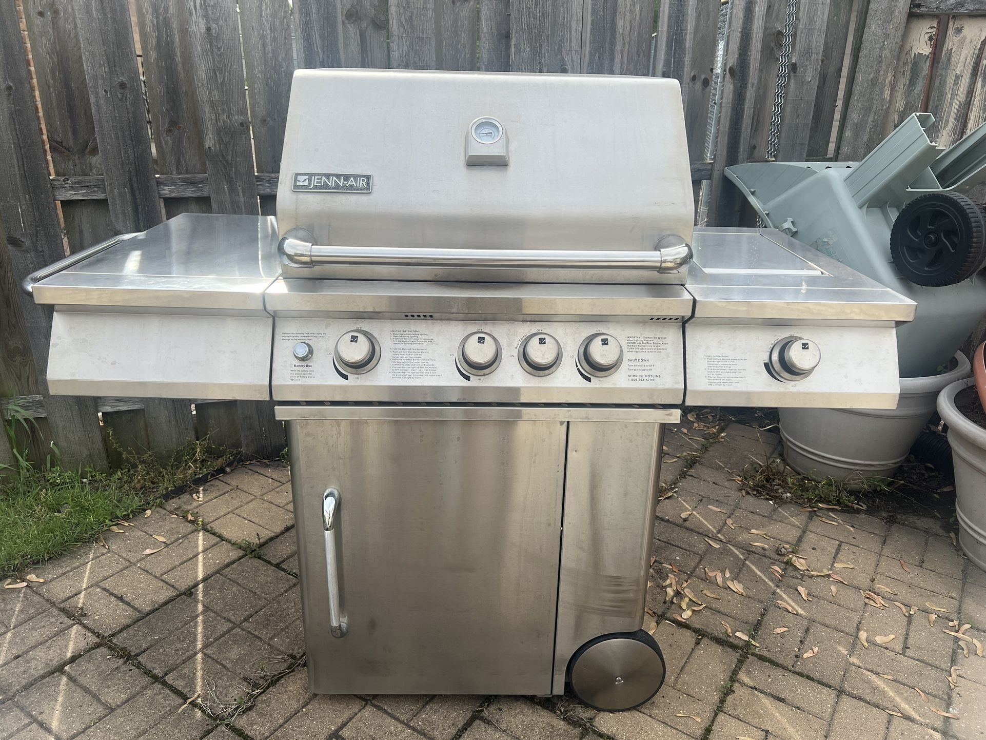 Grill (contact info removed) Jenn-air