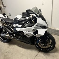 2025 BMW S1000RR