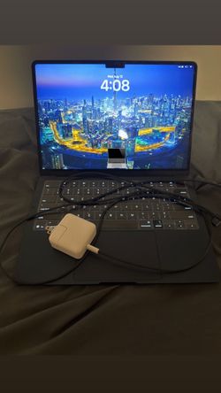 Apple MacBook Air 13” M4 2025 16GB RAM