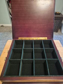 Jewelry box/ watch box