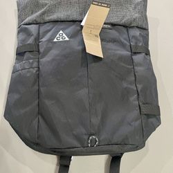 NEW! Rare Nike ACG Aysen Day Pack 32L Backpack Hiking Black Gray DV4054-011 $200  Brand new 100% authentic! Check out photos for further details and f