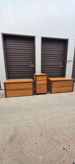 Matching small dresser set
