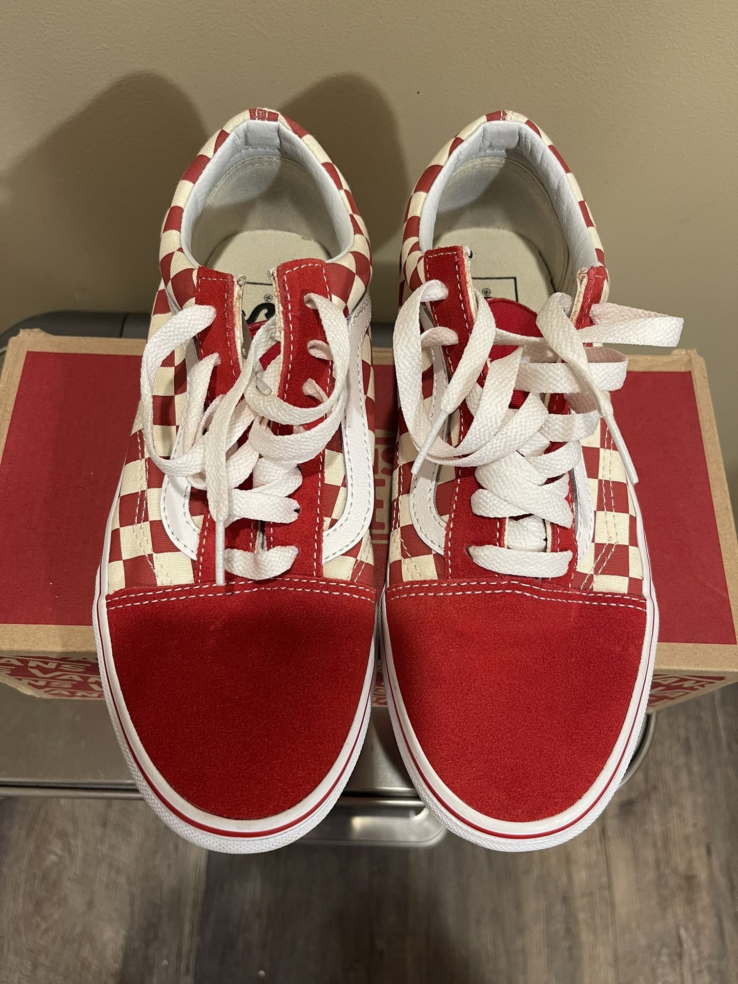 Vans Old Skool Checkerboard Skate Shoe Red / White Size M 6 / W 7.5 $50