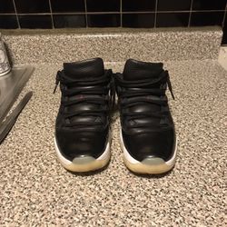 Jordan 11s Low Size 8.5 Men’s 