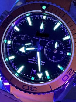 Automatic watch waterproof