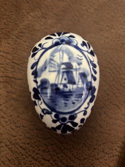 Hand Painted Egg 10.00