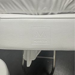 Minerva Esthetician Chair