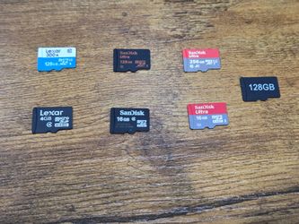 7 SD Cards & SD Card Reader