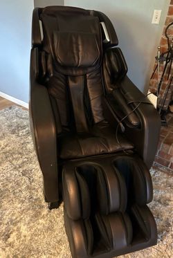 Infinity massage chair