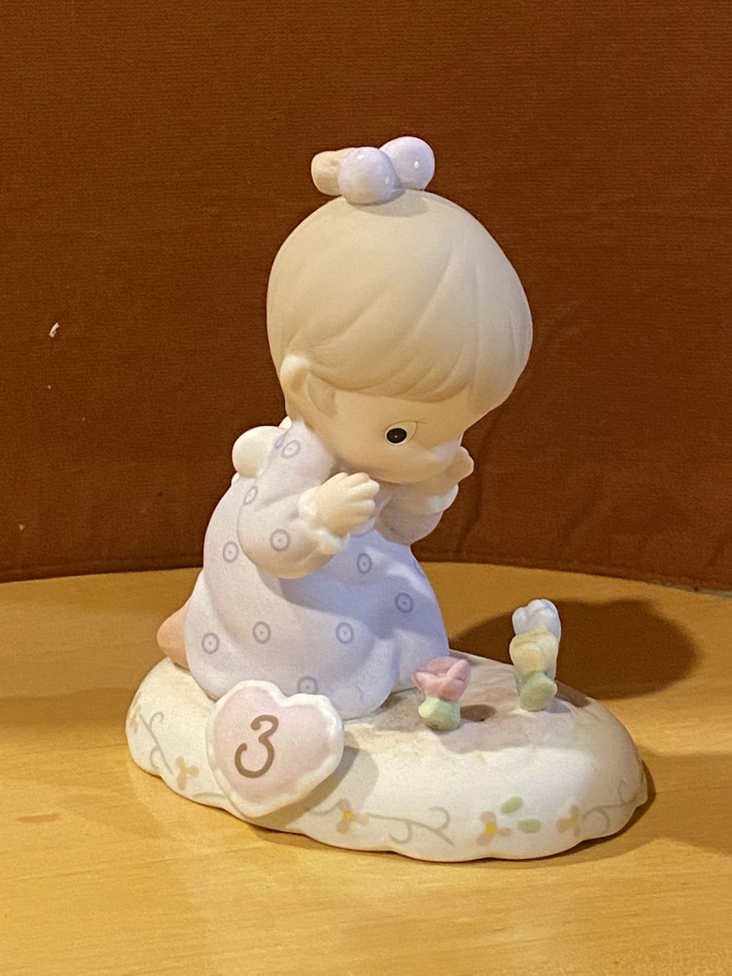 Precious moments figurine age 3 growing in grace little girl & flowers 