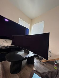 Samsung 49” QD-OLED 240hz Ultrawide Gaming Monitor