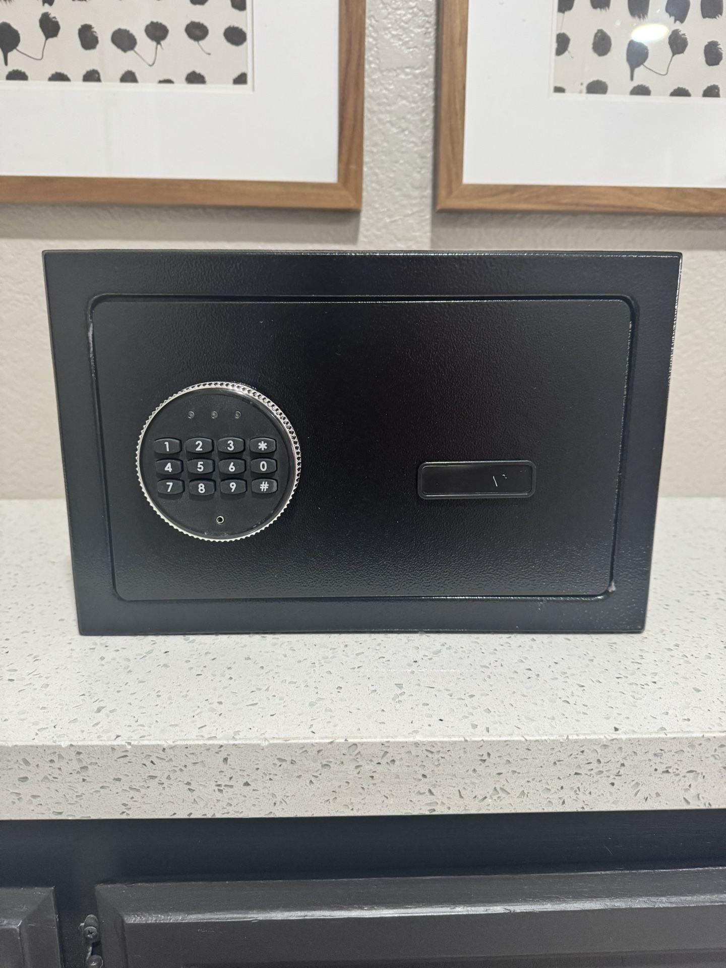 Marcree 0.6 Cub Small Safe Box
