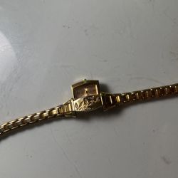 Gold Watch/bracelet 