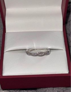 14 k white gold 2 carat diamond