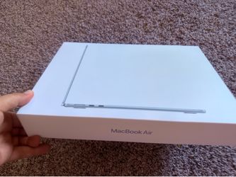 Brand new apple MacBook air m5 2026 512gb