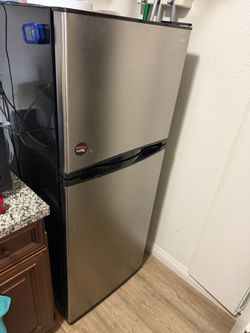Haier Stainless Steel Top-Freezer Refrigerator