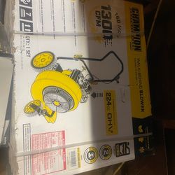 Champion Power Equipment 224cc Walk-Behind Gas Leaf Blower