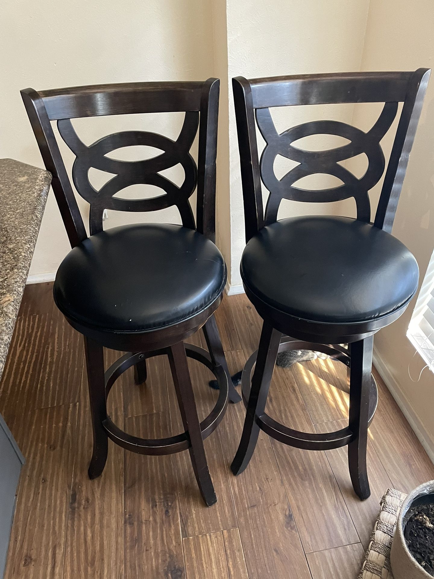 Bar Stools Good Condition Price Is Firm