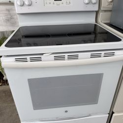 GE Stove 