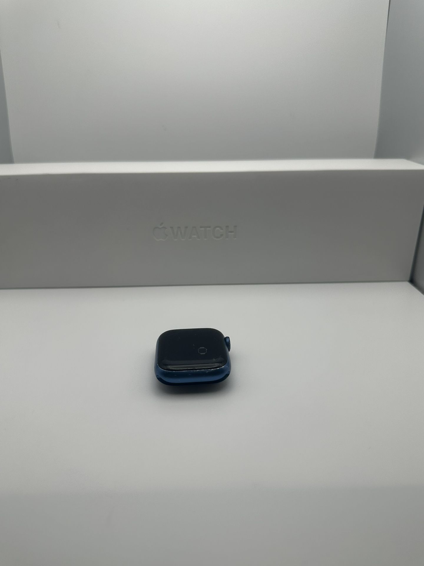 Apple Watch Series 7 41 mm Cellular + GPS Unlocked