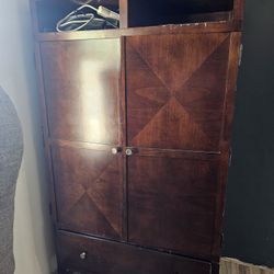 Armoire/ Door Dresser