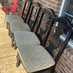 Set Of 4 Chairs