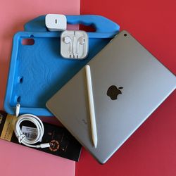 Apple IPad 6th Generation (9.7” Retina / Touch ID) 32GB with kids protective case, Pen & Accessories (128gb $170) 
