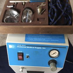 BADGER 150 PROFESSIONAL SERIES 4-Pk Airbrush With Box & PREFERRED MEDICAL COMPRESSOR Model AM 50 - Great Condition 