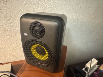 KRK Goaux 4 monitor speakers pair