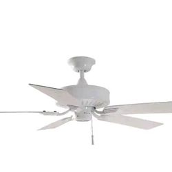 Brand New Hampton Bay Barrow Island 52" in Indoor / Outdoor White Ceiling Fan 