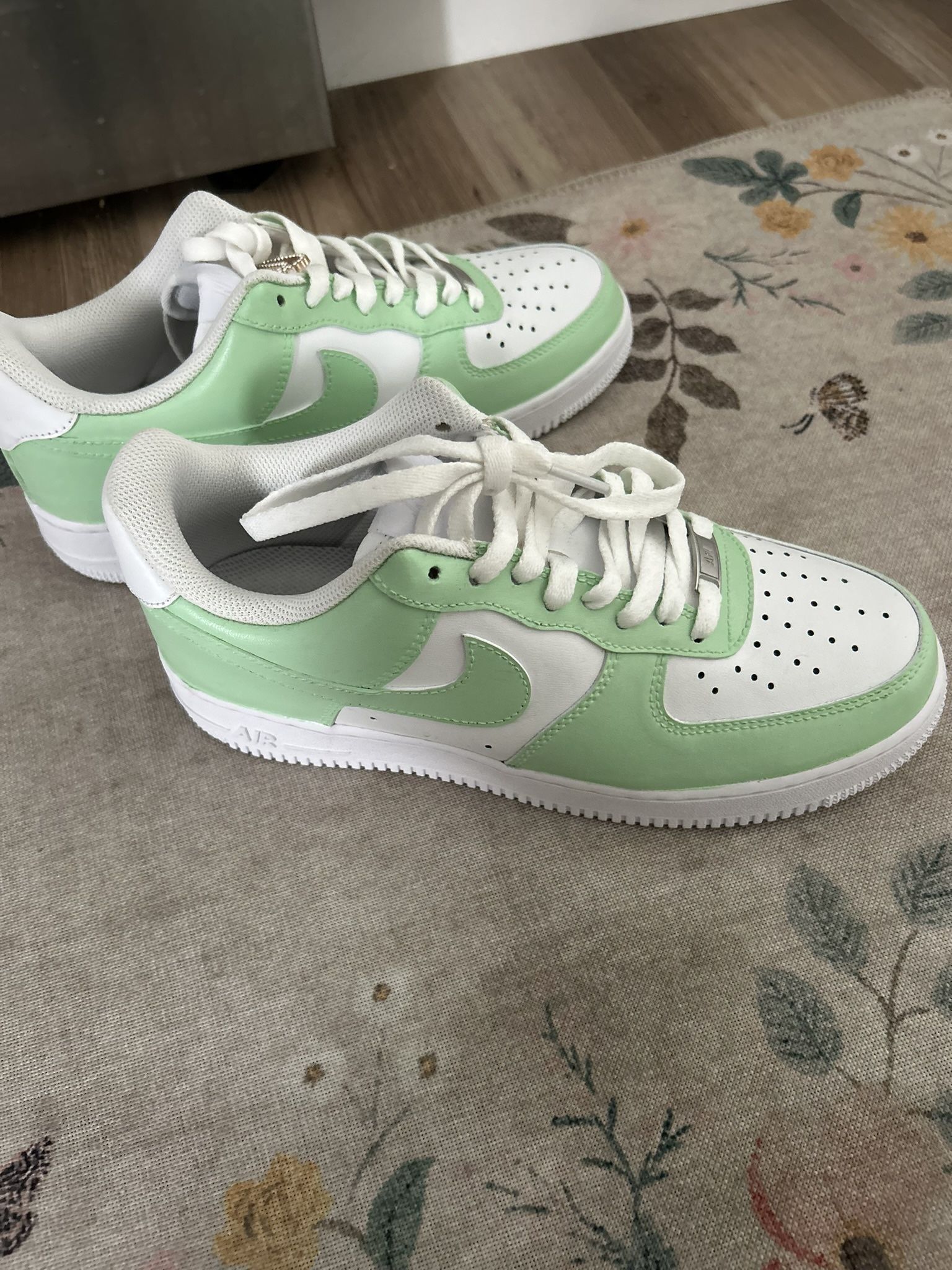 Air Force 1 Custom And Af1 Supreme