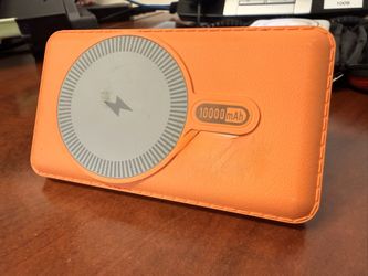 MagSafe 10,000 mAh Battery Bank - Orange Slim Size