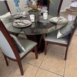 Glass Dining room table set with 4 Chairs