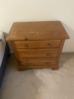 3 Drawer Nightstand