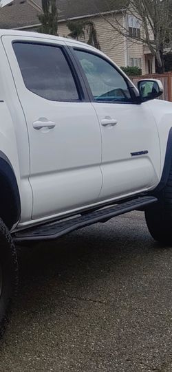 Toyota Tacoma Rock Slider Side Steps