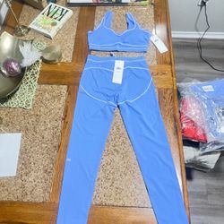 blue alo yoga set