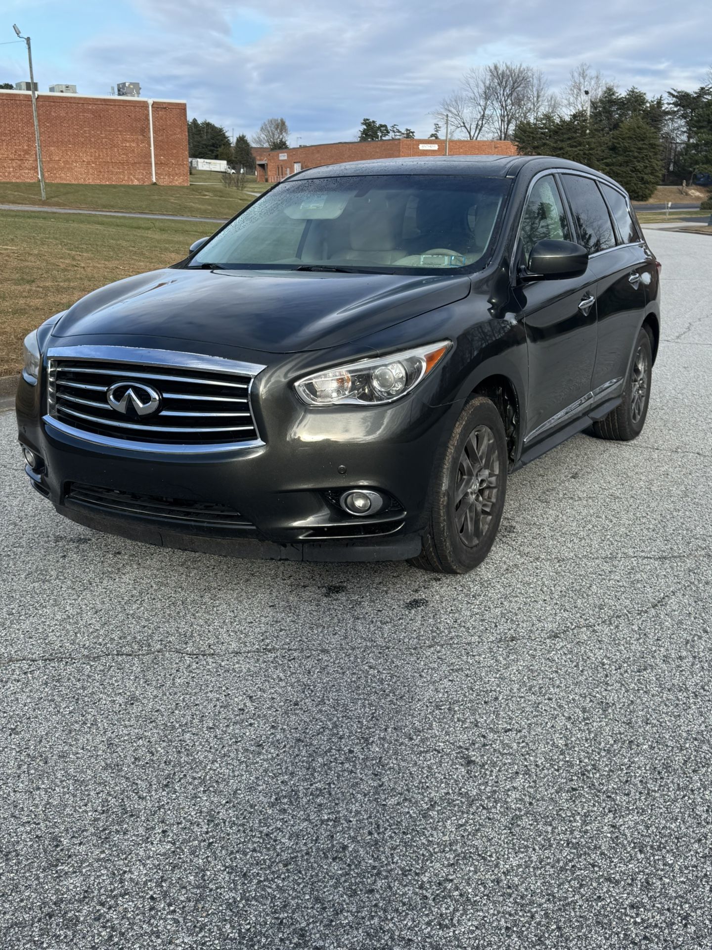 2013 Infiniti Jx35