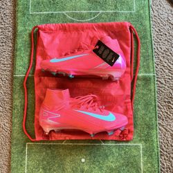 Nike Zoom superfly 10 elite FG Size 9 with bag and box original 